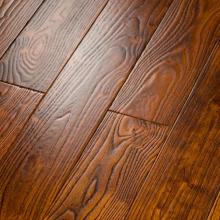 抚顺市会康复合地板厂 专业铸造品质，地板铺设美好生活